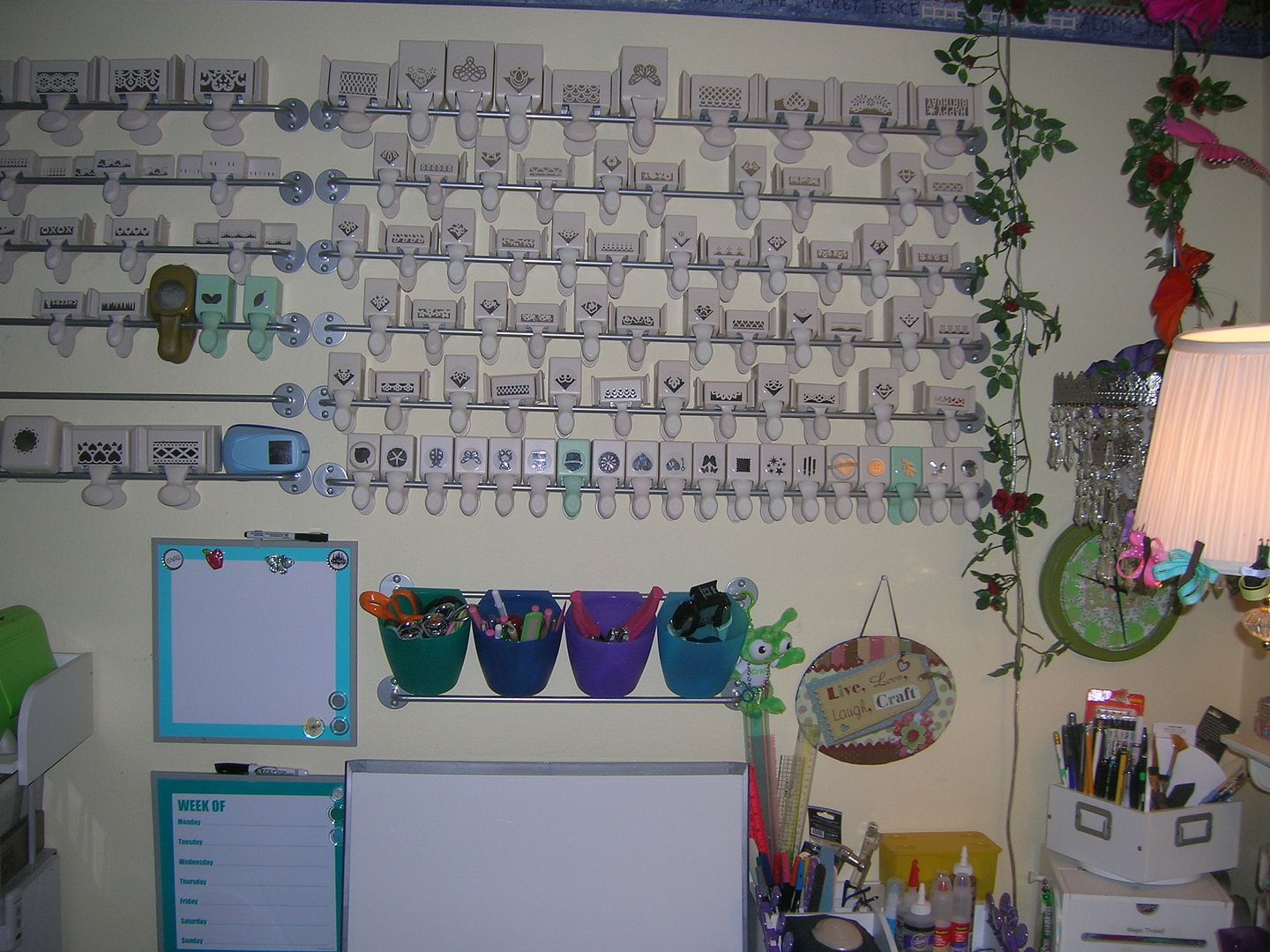 cricut craftin grammy New rolling cart, more rods for my punches and a